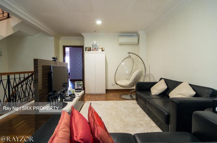 Kew Vale (D16), Terrace #163687162